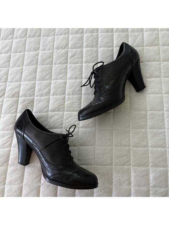 Connie Shoes - Connie Oxford Heels Womens 9.5 Black Leather Lace Up Retro Y2K Goth Grunge Girl